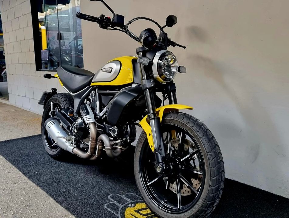 Ducati SCRAMBLER ICON 800cc