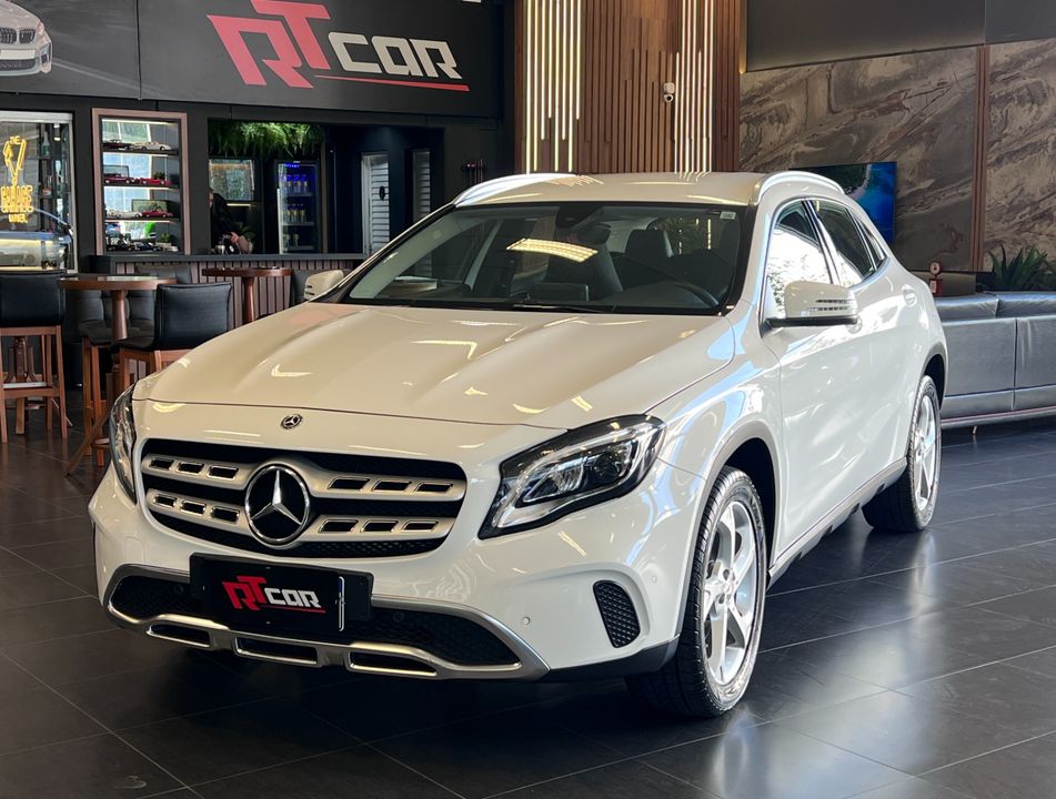 Mercedes GLA 200 Advance 1.6/1.6 TB 16V Flex Aut.