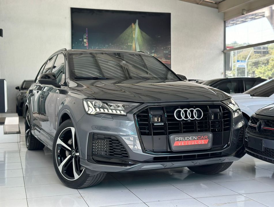 Audi Q7 Perf. Black 3.0 V6 TFSI Quat.Tip. 5p