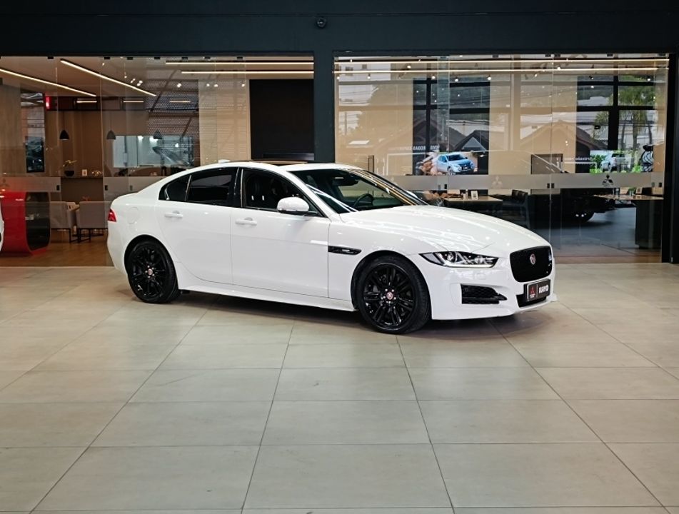 Jaguar XE 2.0 R-Sport 200