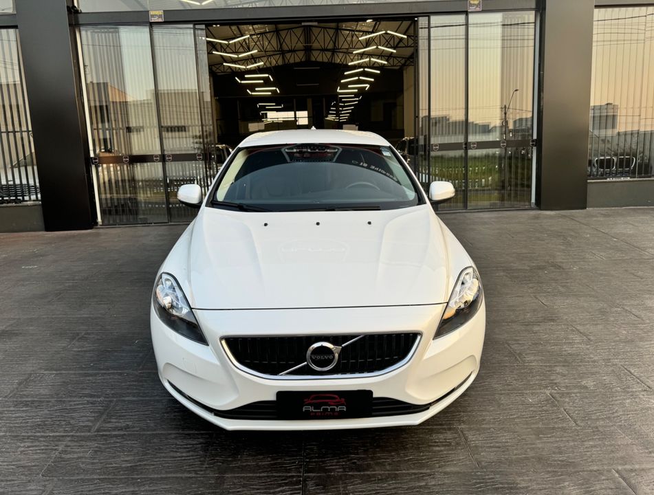 Volvo V40 T-4 KINETIC 2.0 Aut.