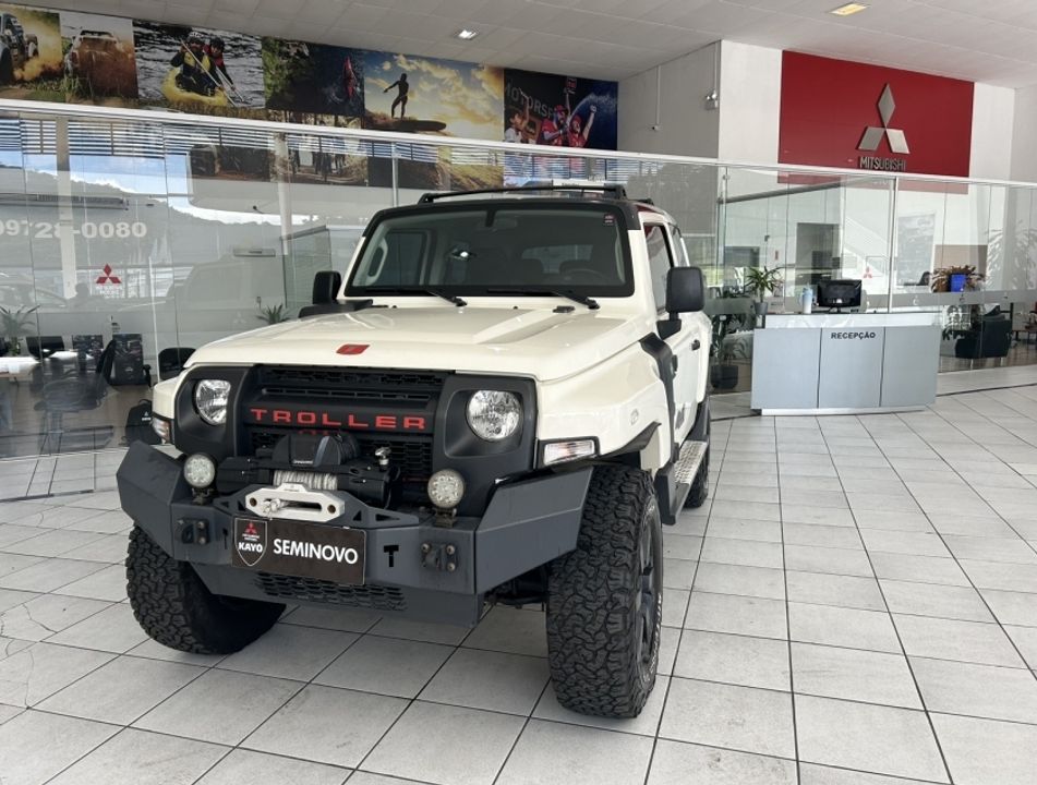 Troller T4 3.2 TX4 4WD