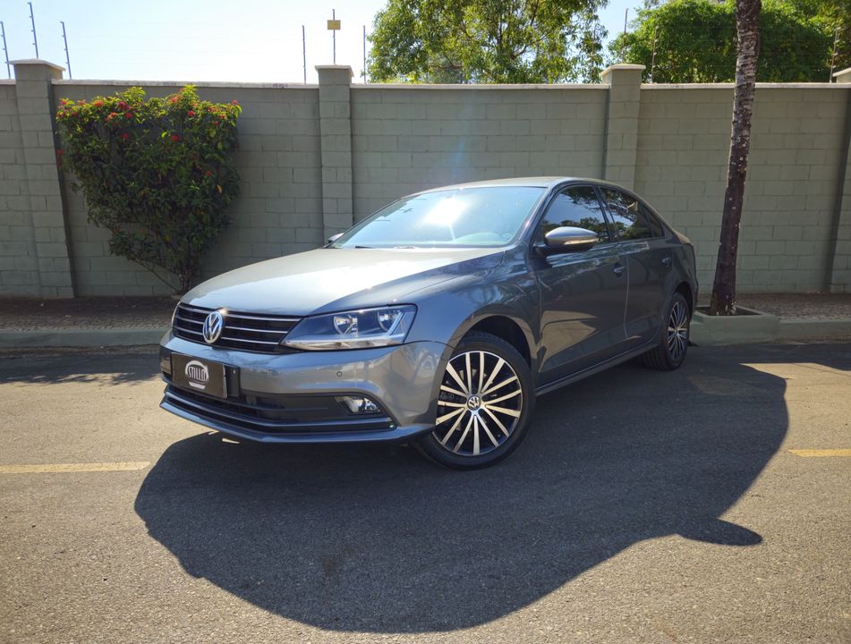 VolksWagen JETTA Comfortline 1.4 TSI 16V 4p Aut.