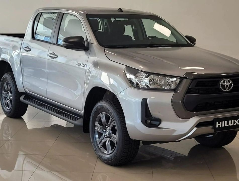 Toyota HILUX SR