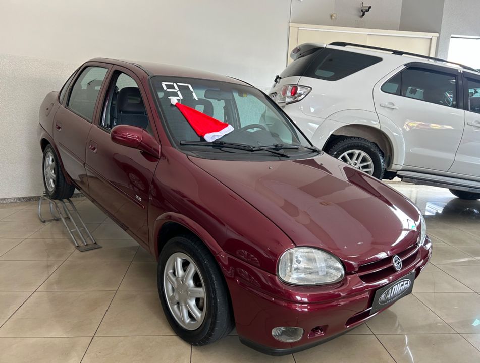 Chevrolet Corsa Sedan GLS 1.6 MPFI 4p