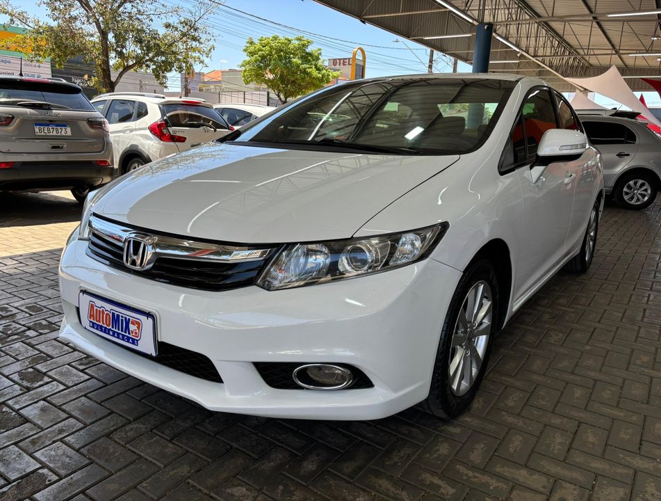 Honda Civic Sedan LXR 2.0 Flexone 16V Aut. 4p