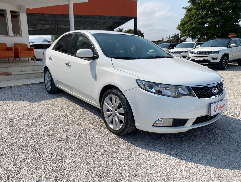 Kia Motors Cerato 1.6 16V Mec.