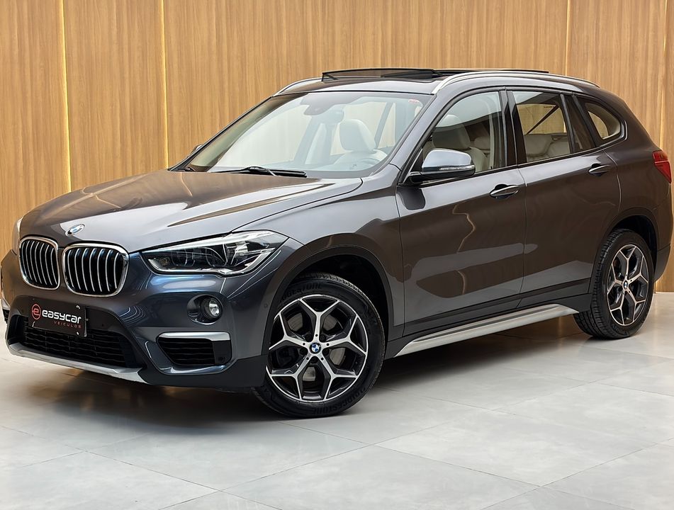BMW X1 SDRIVE 20i X-Line 2.0 TB Active Flex
