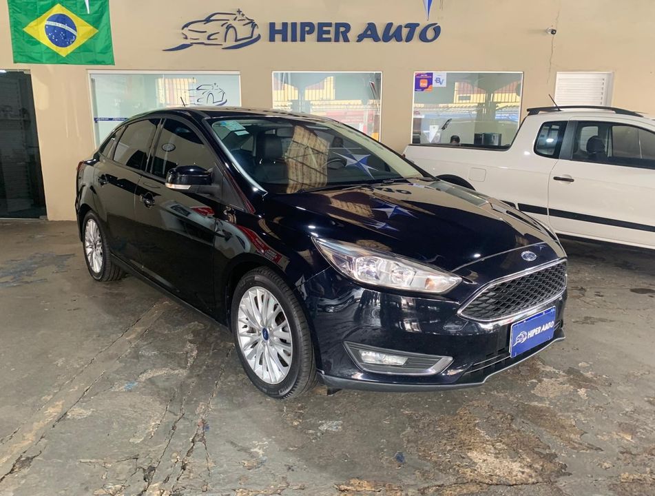 Ford Focus 2.0 16V/SE/SE Plus Flex 5p Aut.