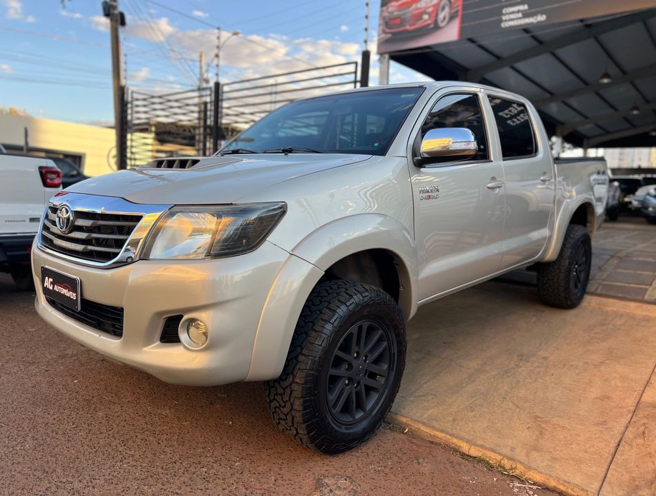 Toyota Hilux CD SRV D4-D 4x4 3.0 TDI Diesel Aut