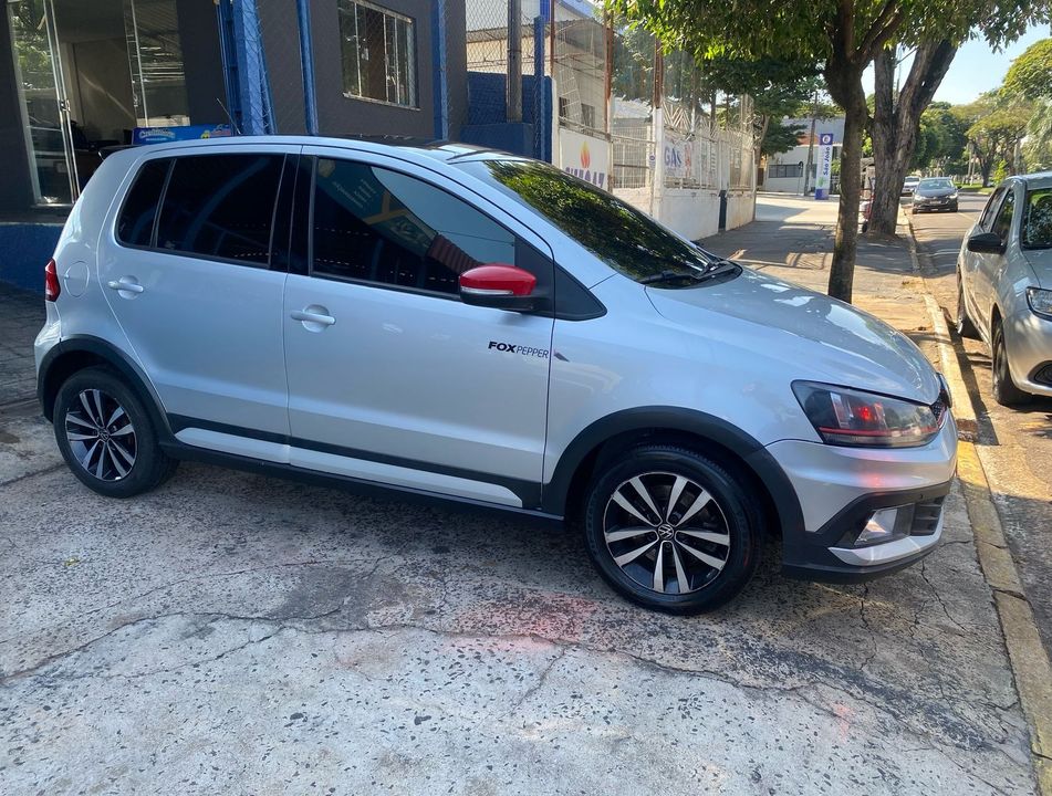 VolksWagen Fox PEPPER 1.6 Flex 16V 5p