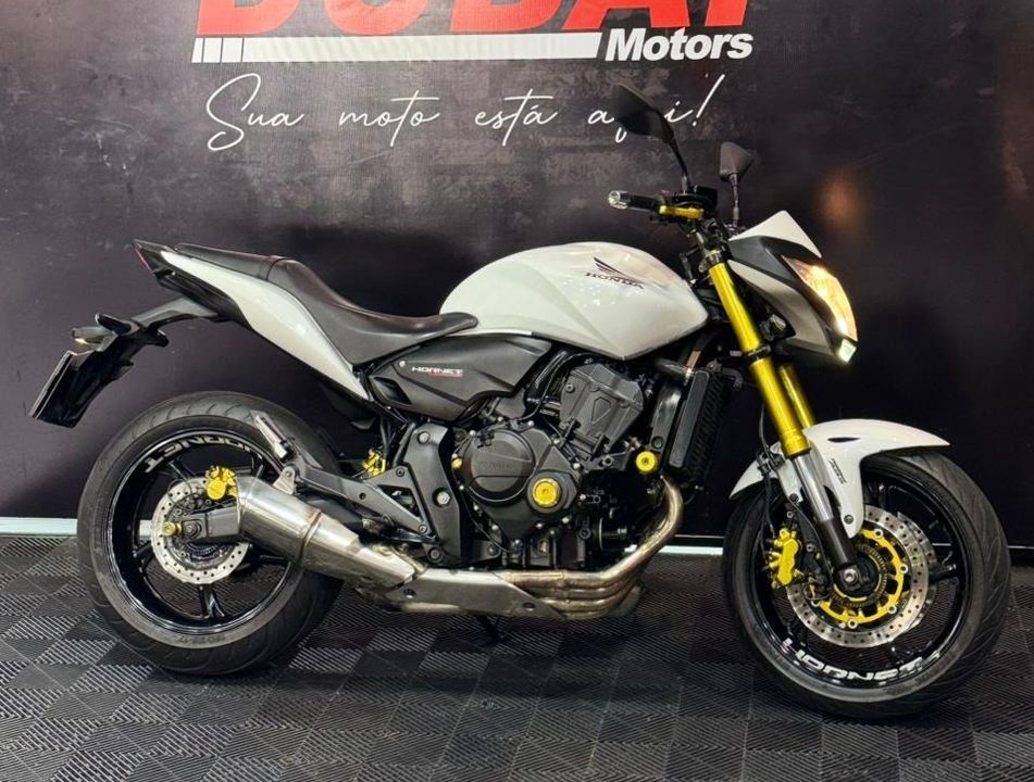 HONDA CB 600F HORNET