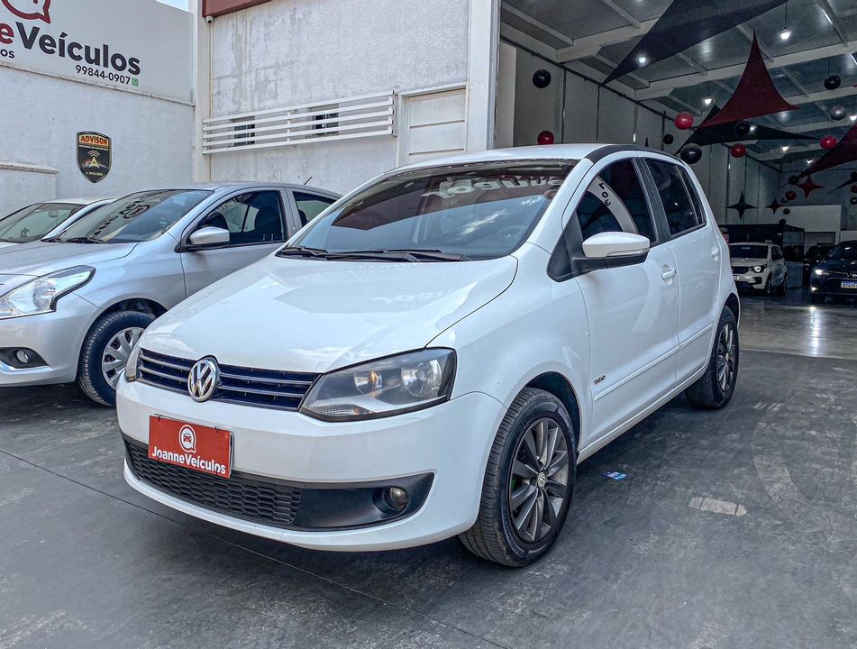 VolksWagen Fox 1.6 Mi Total Flex 8V 5p