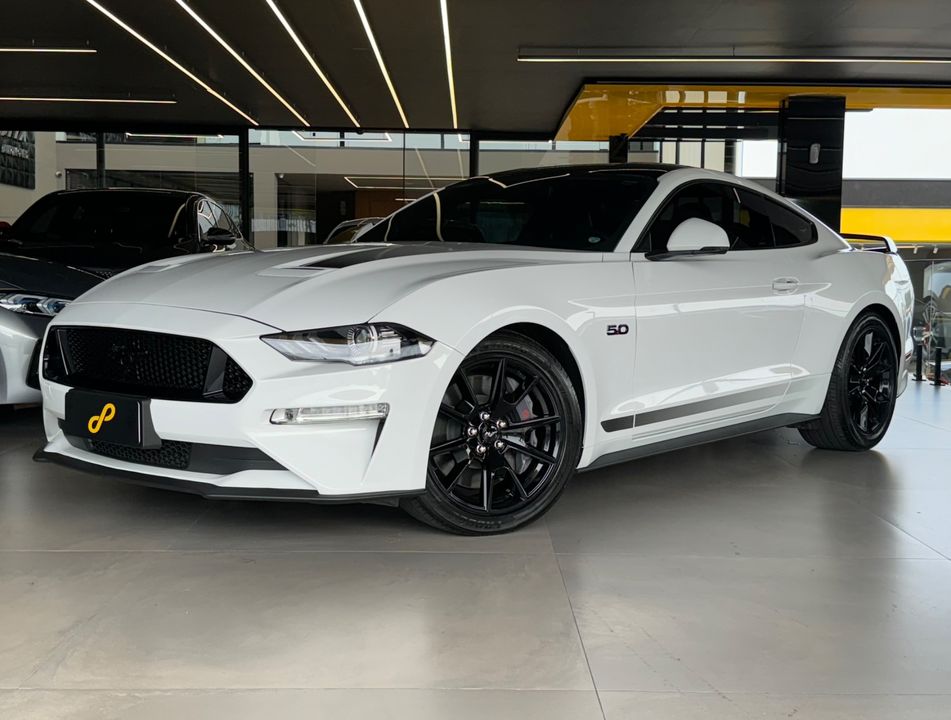 Ford Mustang Black Shadow 5.0 V8