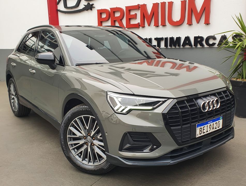 Audi Q3 Black Ed. 1.4 TFSI Flex/Black S-tron.