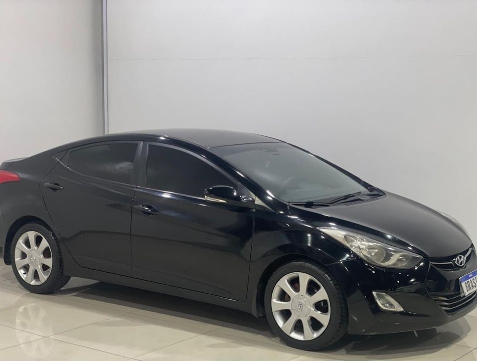 Hyundai Elantra GLS 1.8 16V Aut.