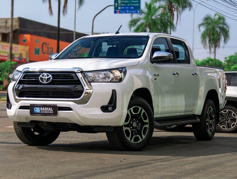 Toyota Hilux CD SRV 4x4 2.7 Flex 16V Aut.