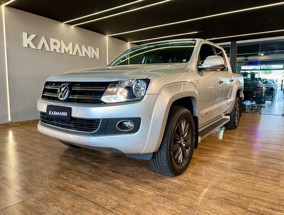 VW - VolksWagen AMAROK High.CD 2.0 16V TDI 4x4 Dies. Aut