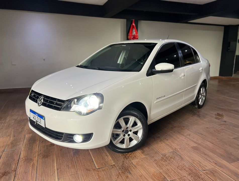 VolksWagen Polo Sed./Sed. COMF. 2.0/2.0 Flex 8V 4p