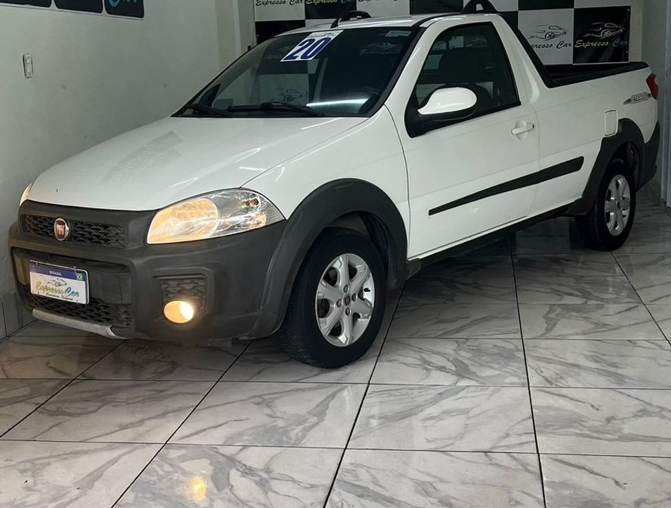 Fiat Strada Freedom 1.4 Flex 8V CS