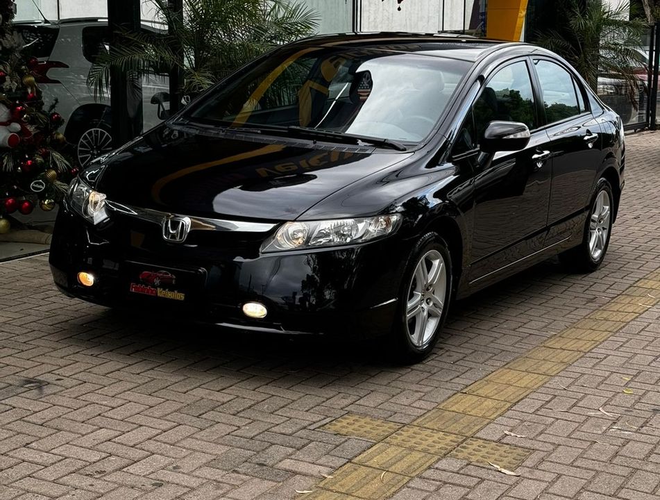 Honda Civic Sedan EXS 1.8/1.8 Flex 16V Aut. 4p