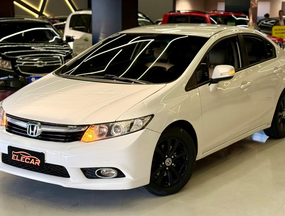 Honda Civic Sedan LXR 2.0 Flexone 16V Aut. 4p