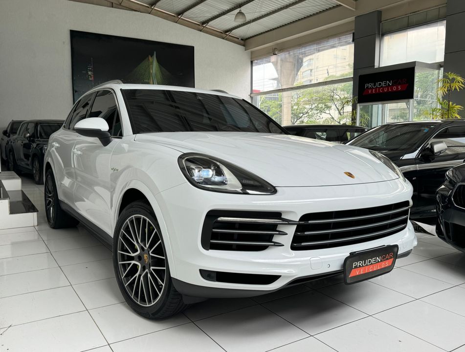 Porsche Cayenne E-Hybrid 3.0 V6 462cv