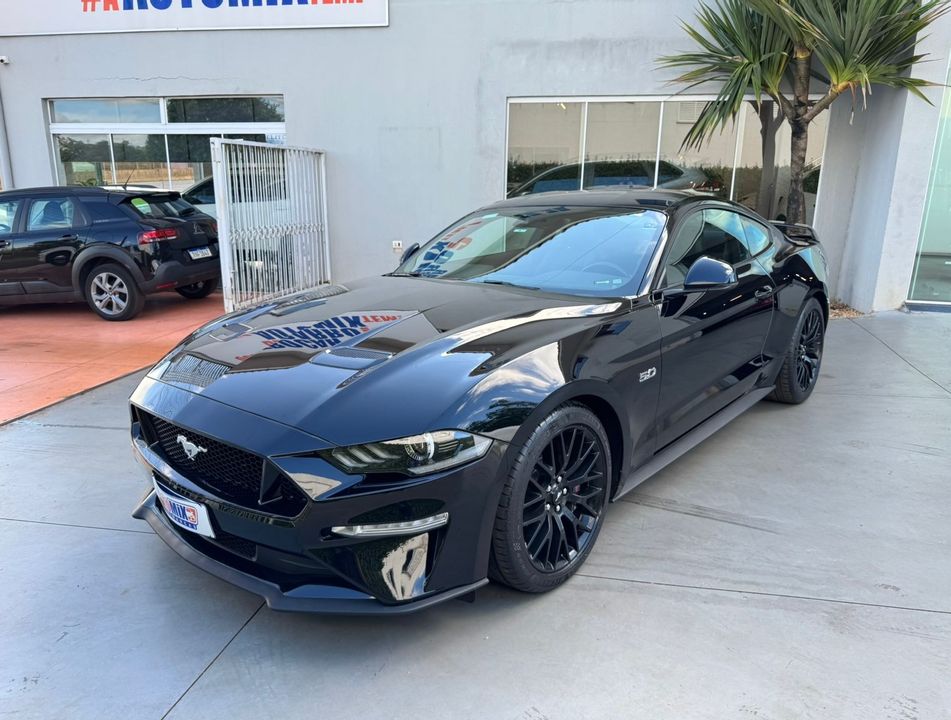 Ford Mustang GT Premium 5.0 V8