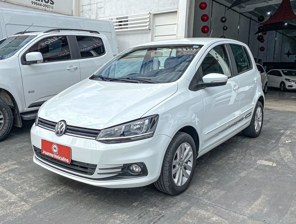 VolksWagen Fox Connect 1.6 Flex 8V 5p