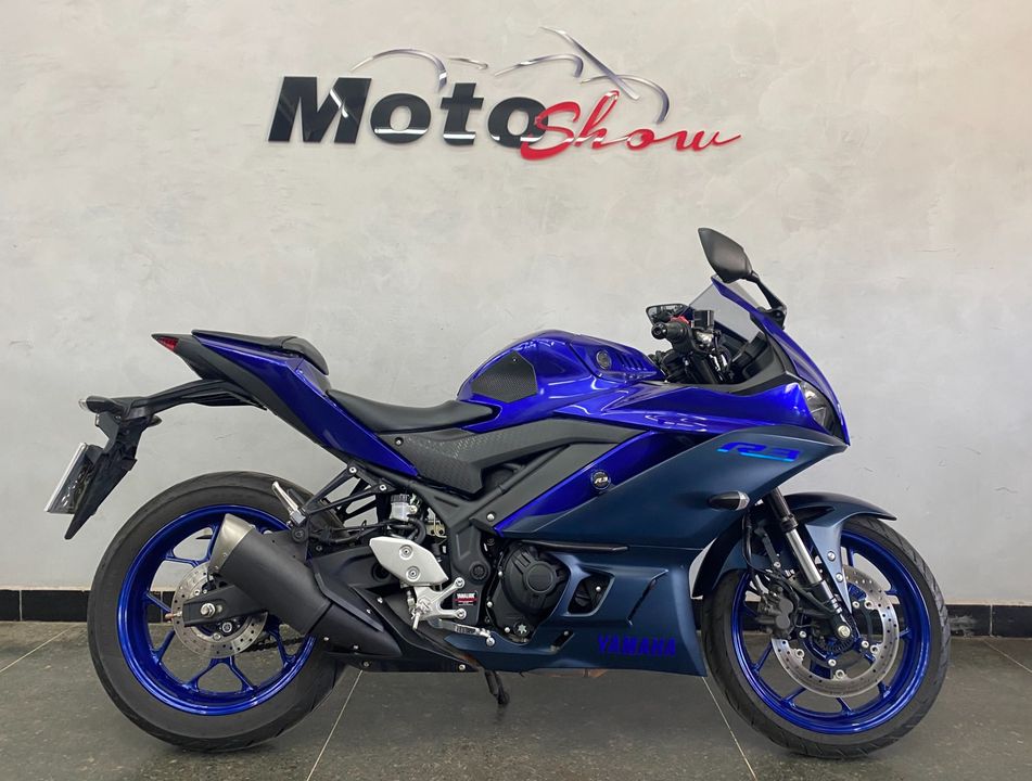 YAMAHA YZF R-3 321/ABS