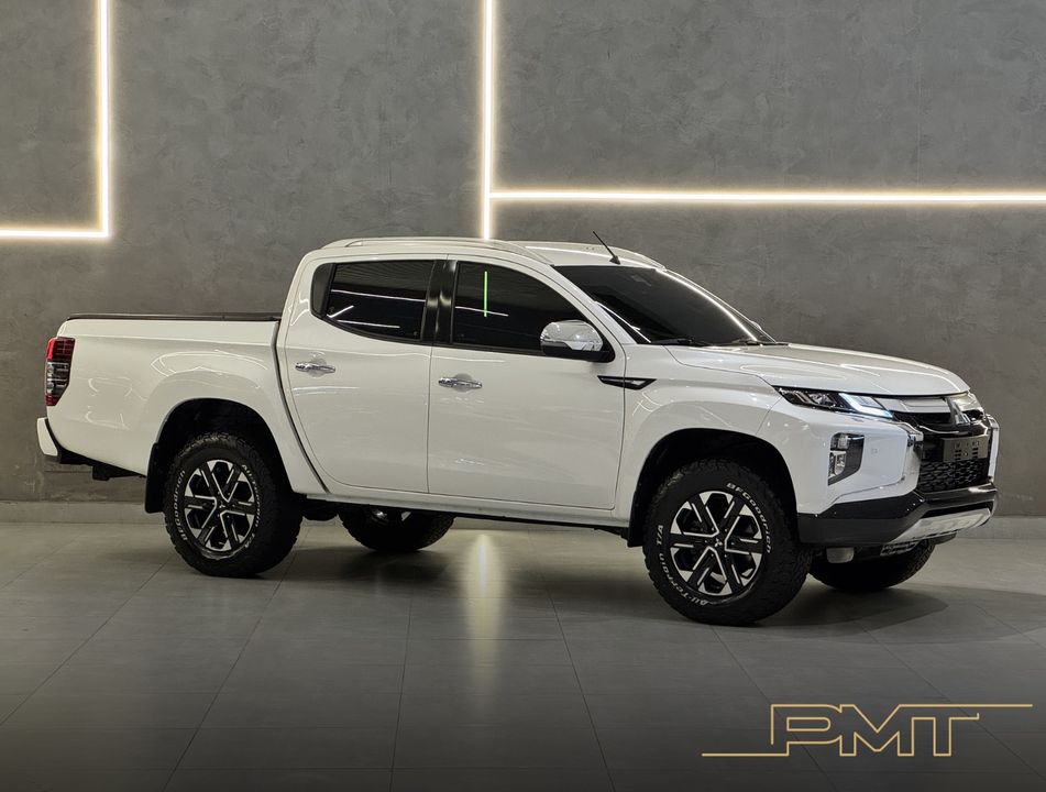 Mitsubishi L200 Triton Sport HPE-S 2.4 CD Dies. Aut