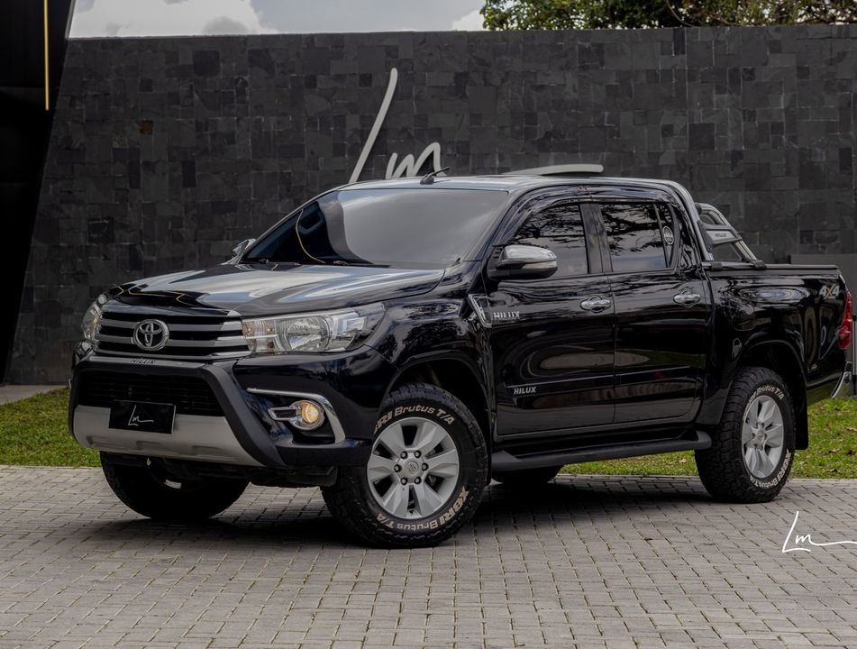 Toyota Hilux CD SRV 4x4 2.8 TDI Diesel Aut.