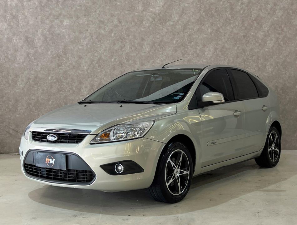 Ford Focus 1.6 S/SE/SE Plus Flex 8V/16V  5p