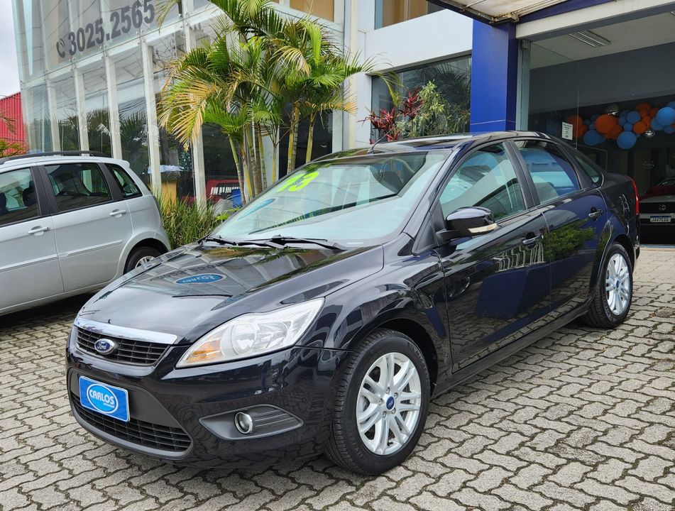 Ford Focus Sedan 1.6/1.6 Flex 8V/16V 4p Mec.