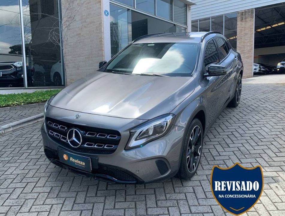 Mercedes GLA 200 Night 1.6. TB 16V Flex Aut.