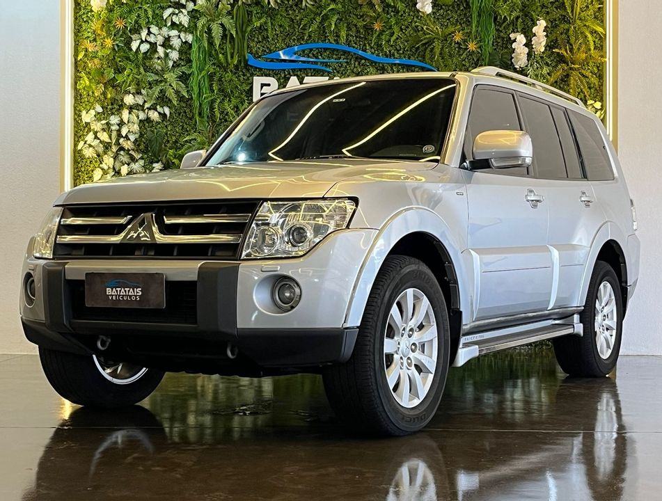 Mitsubishi Pajero HPE Full 3.2 4x4 T.I.Dies. 5p Aut