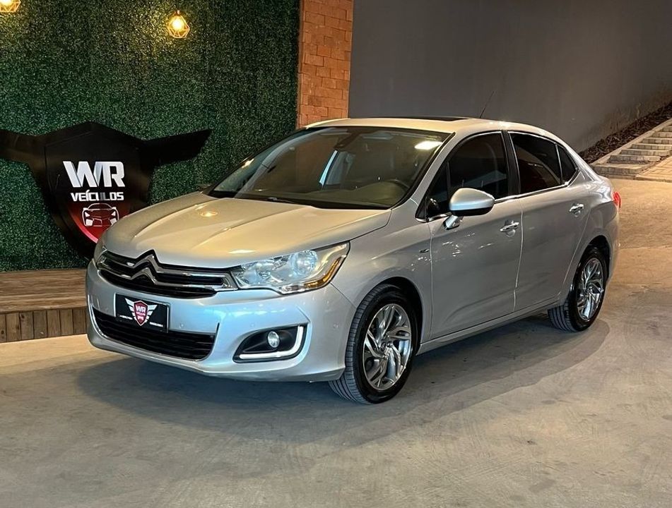 Citroën C4 LOUNGE Exclusive 1.6 Turbo 4p Aut.