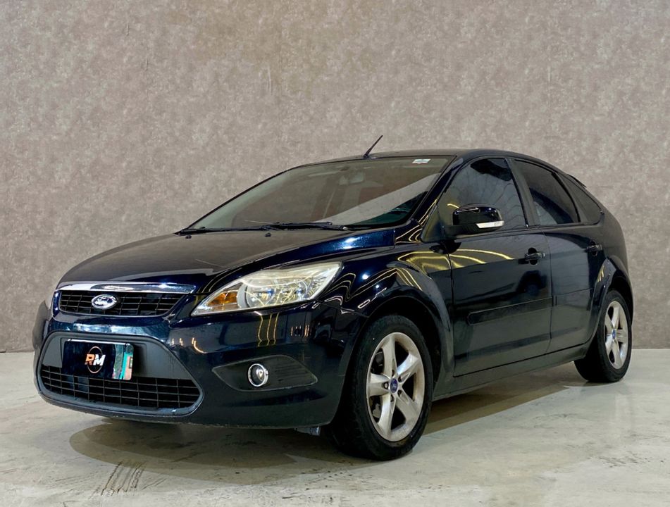 Ford Focus 1.6 S/SE/SE Plus Flex 8V/16V  5p