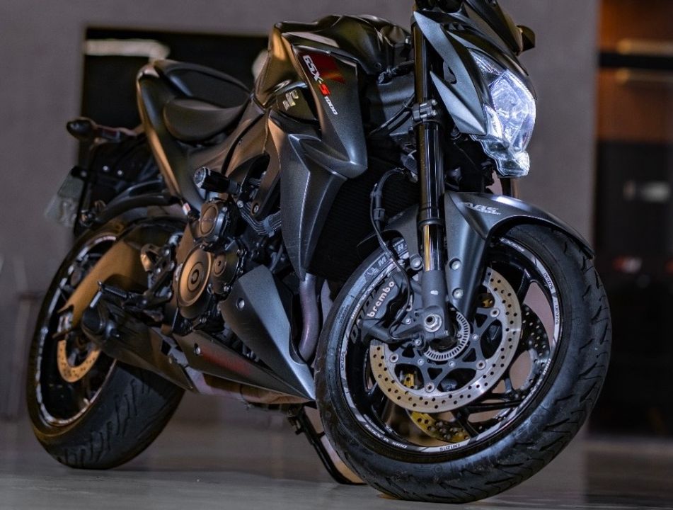 SUZUKI GSX-S 1000