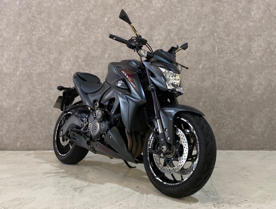 SUZUKI GSX-S 1000