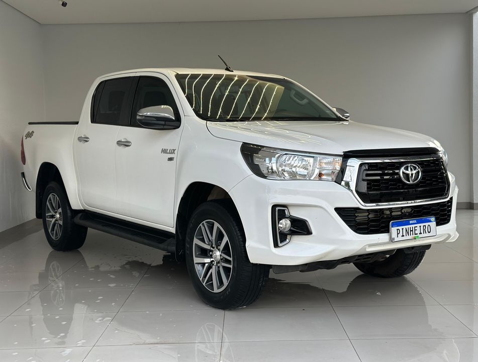 Toyota Hilux CD SRV 4x4 2.7 Flex 16V Aut.