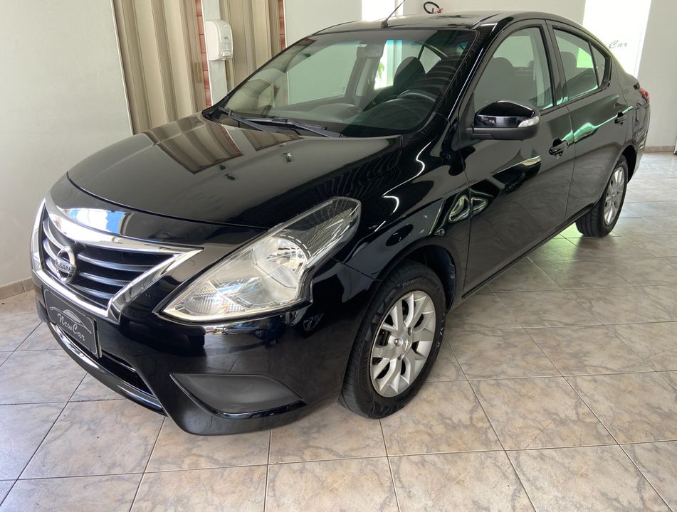 Nissan VERSA SV 1.6 16V FlexStart 4p Aut.