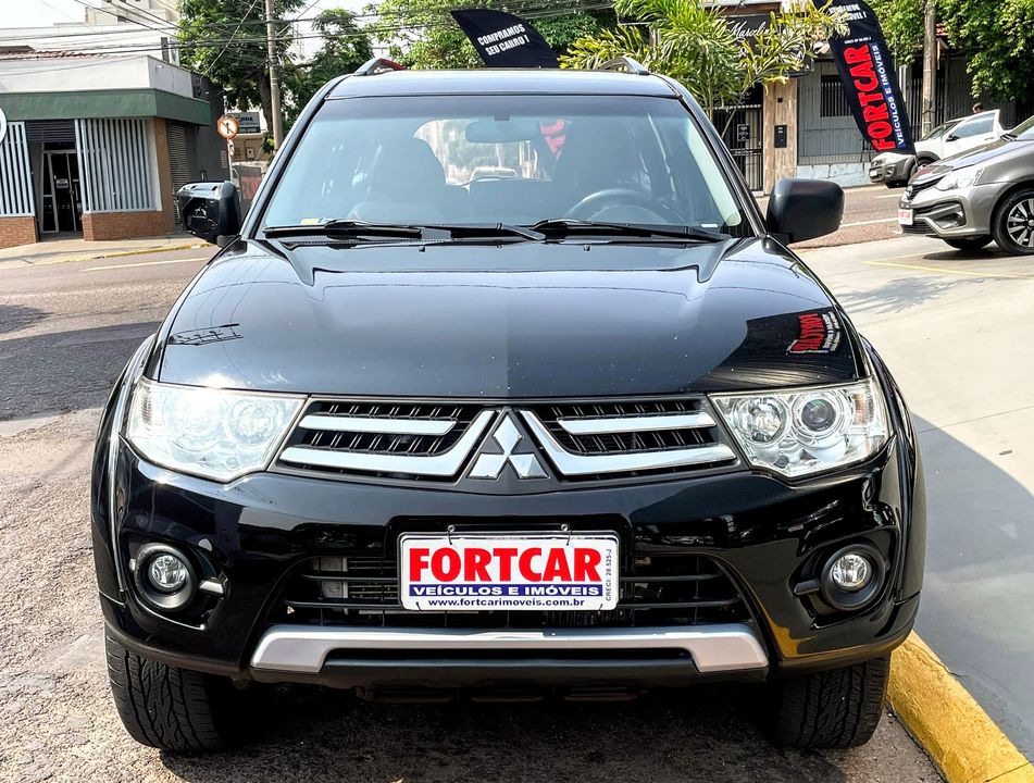 Mitsubishi Pajero DAKAR HPE 3.2 4x4 T.I Dies 5p Aut