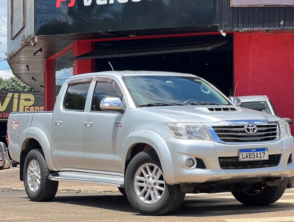 Toyota Hilux CD SRV D4-D 4x4 3.0 TDI Diesel Aut