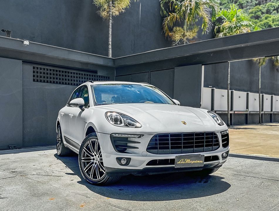 Porsche Macan 2.0 Turbo