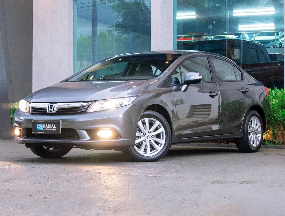 Honda Civic Sedan LXR 2.0 Flexone 16V Aut. 4p