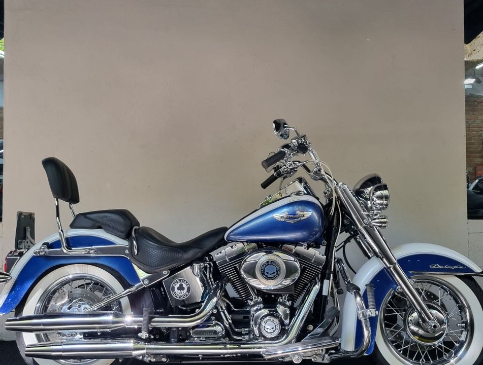 Harley SOFTAIL DELUXE  FLSTN