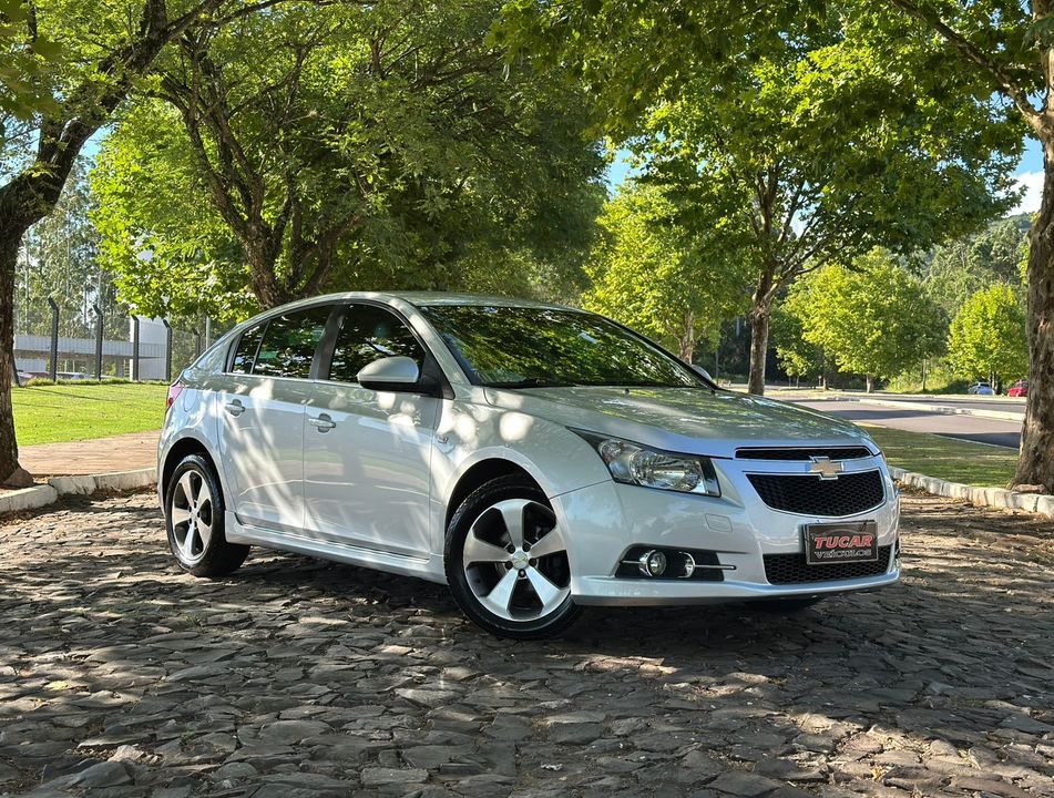 Chevrolet CRUZE HB Sport LT 1.8 16V FlexP. 5p Mec