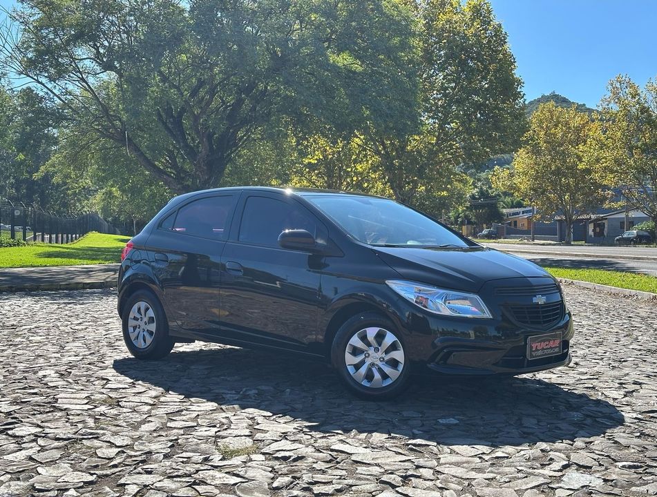 Chevrolet ONIX HATCH Joy 1.0 8V Flex 5p Mec.