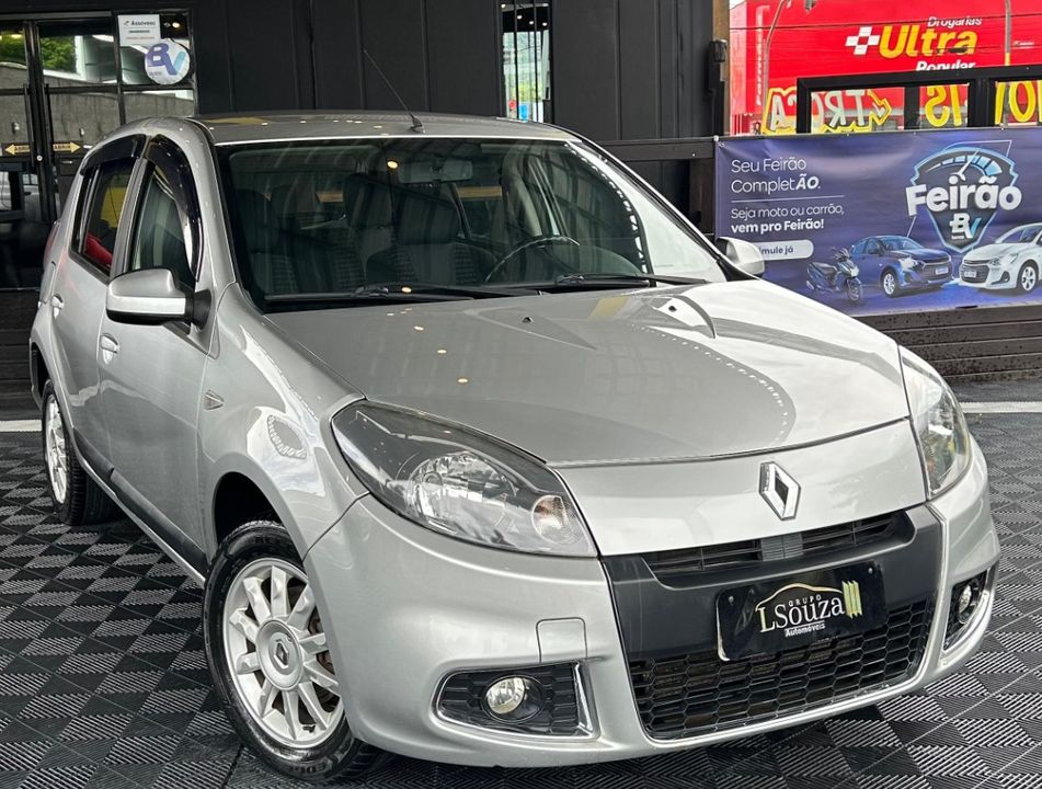Renault SANDERO Privilège Hi-Flex 1.6 8V 5p